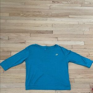 Nike Sportswear Teal 3/4 Sleeve Top